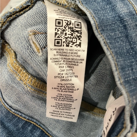 NWT Frame Denim Le Easy Flare Jeans Undone Hem Drizzle 30 - Picture 8 of 8